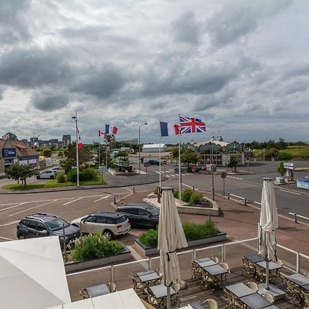 Hotel De La Plage Courseulles-sur-Mer Bagian luar foto