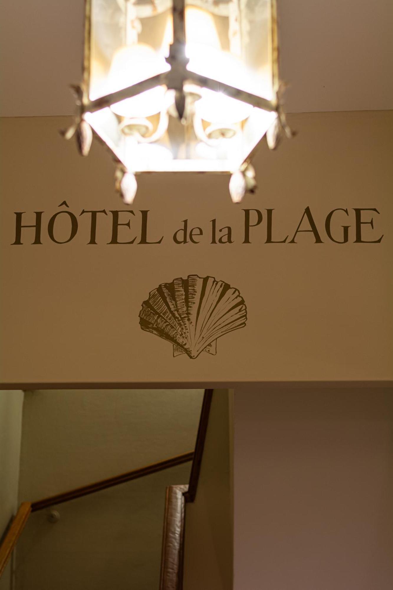 Hotel De La Plage Courseulles-sur-Mer Bagian luar foto